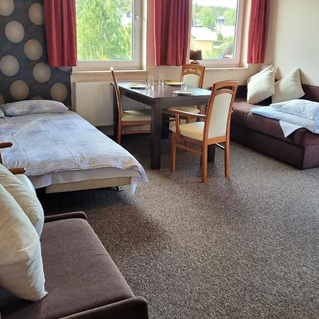 Czarna Perla Homestay *